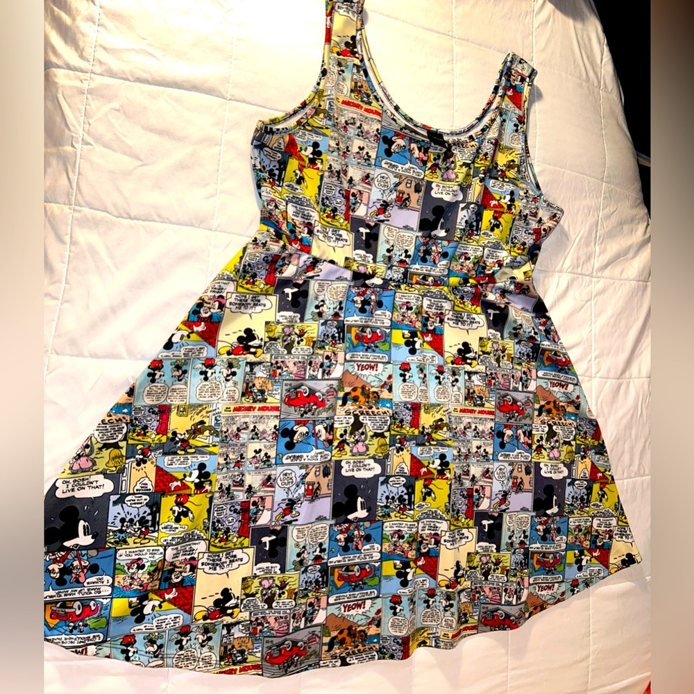 Torrid Disney Mickey comic print dress
